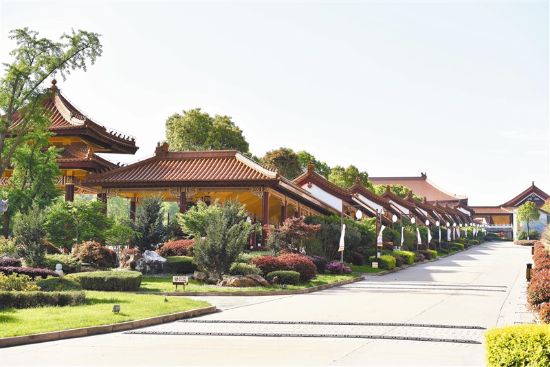 【星雲大師全集123】隨堂開示錄 146隨堂開示錄─講座論壇 16  般若的真義 4-2  鳳凰衛視《世紀大講堂》節目錄影