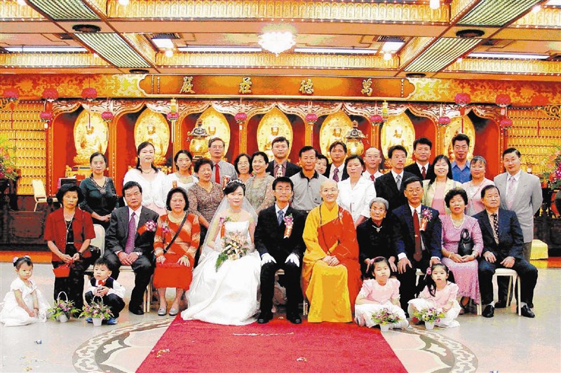 【星雲大師全集126】隨堂開示錄 198隨堂開示錄─集會共修 7  壽山寺沿革 3-3  高雄壽山寺信徒會員大會