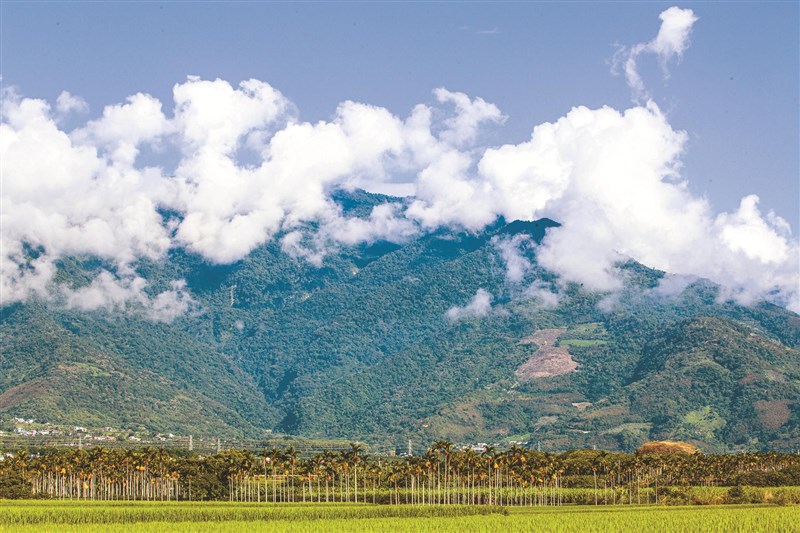 【星雲大師全集129】隨堂開示錄 312隨堂開示錄─對談專訪 35  異中求同 同中存異──與單國璽樞機主教對談 6-5