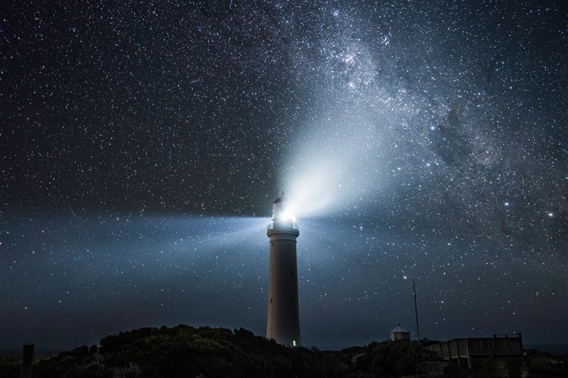 星雲大師  生命要仰賴眾多因緣