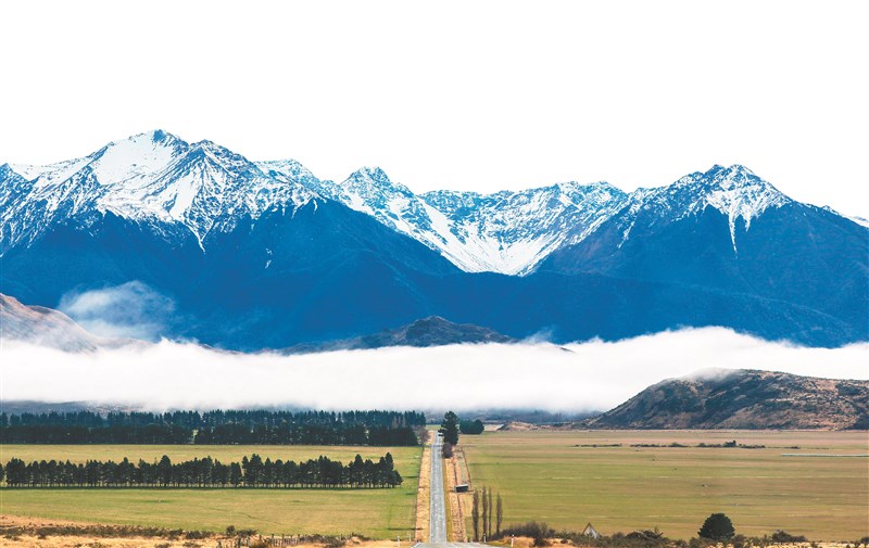 【星雲大師全集122】隨堂開示錄 553  隨堂開示錄─青年勉勵 40  生命的層次 4-3