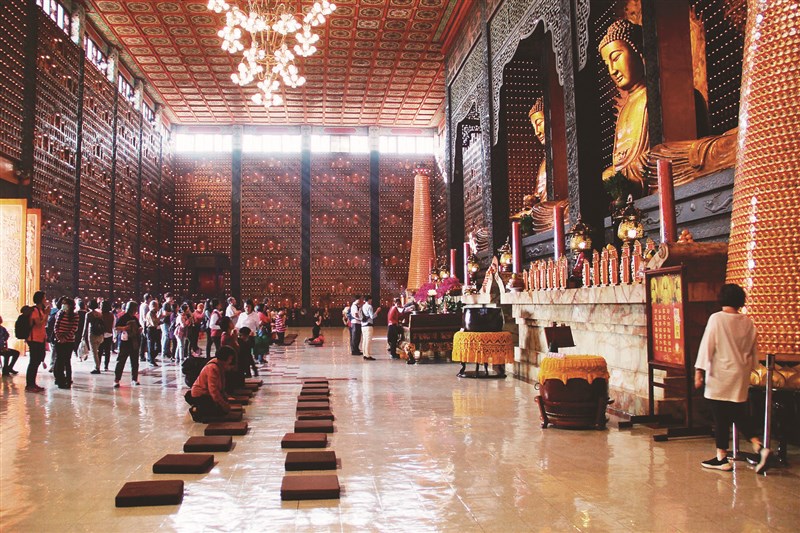 【星雲大師全集119】隨堂開示錄 593  隨堂開示錄─教育講習 1  佛光新三寶 3-3