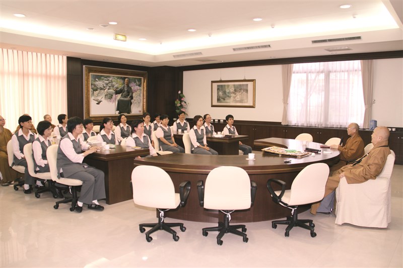 【星雲大師全集118】隨堂開示錄教育講習 25  人生要「做什麼」  2-1