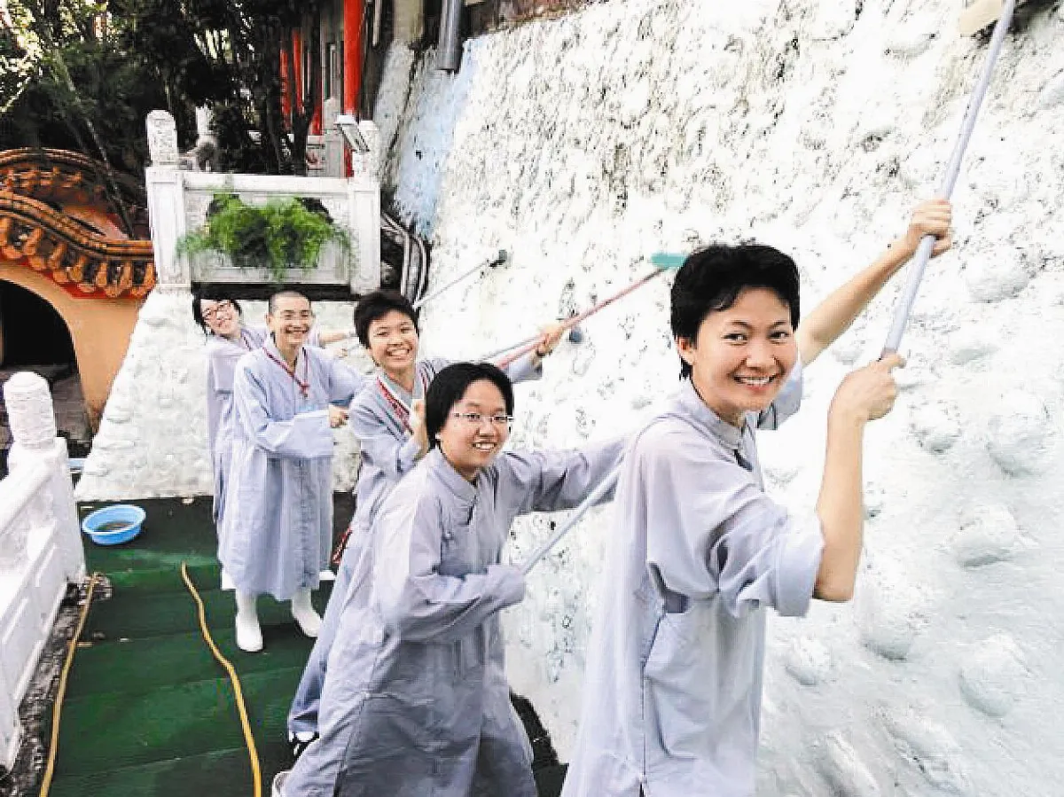 體驗寺院生活 青年方知心靈自由