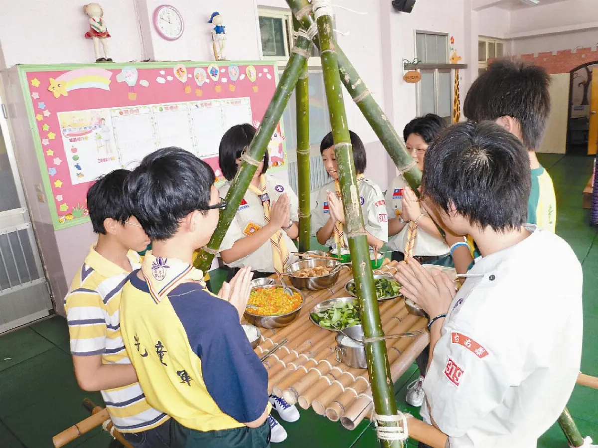 慧慈童軍露一手