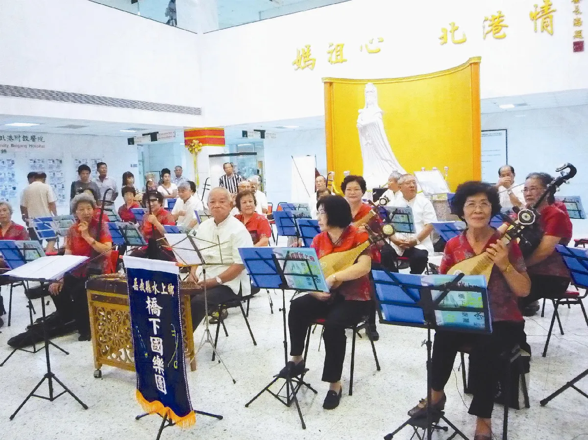 患者聽國樂 聞樂搖擺