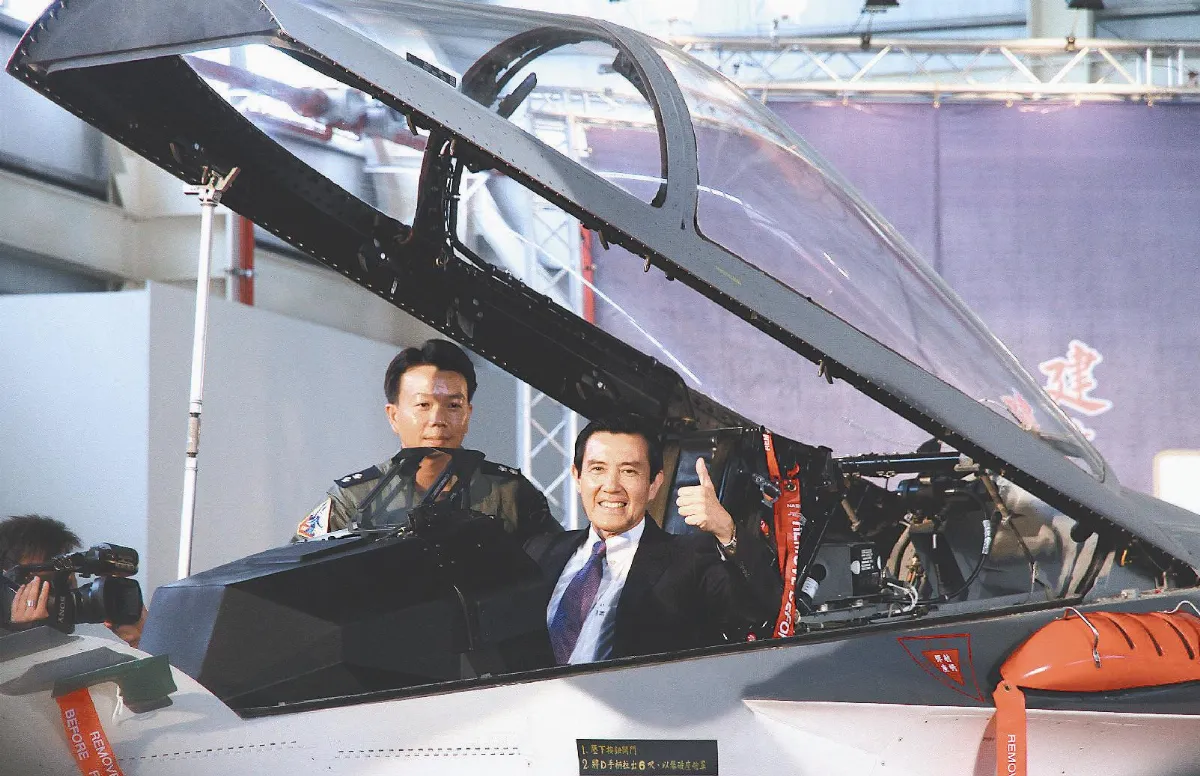 經國號升級交機  總統盼國機國造