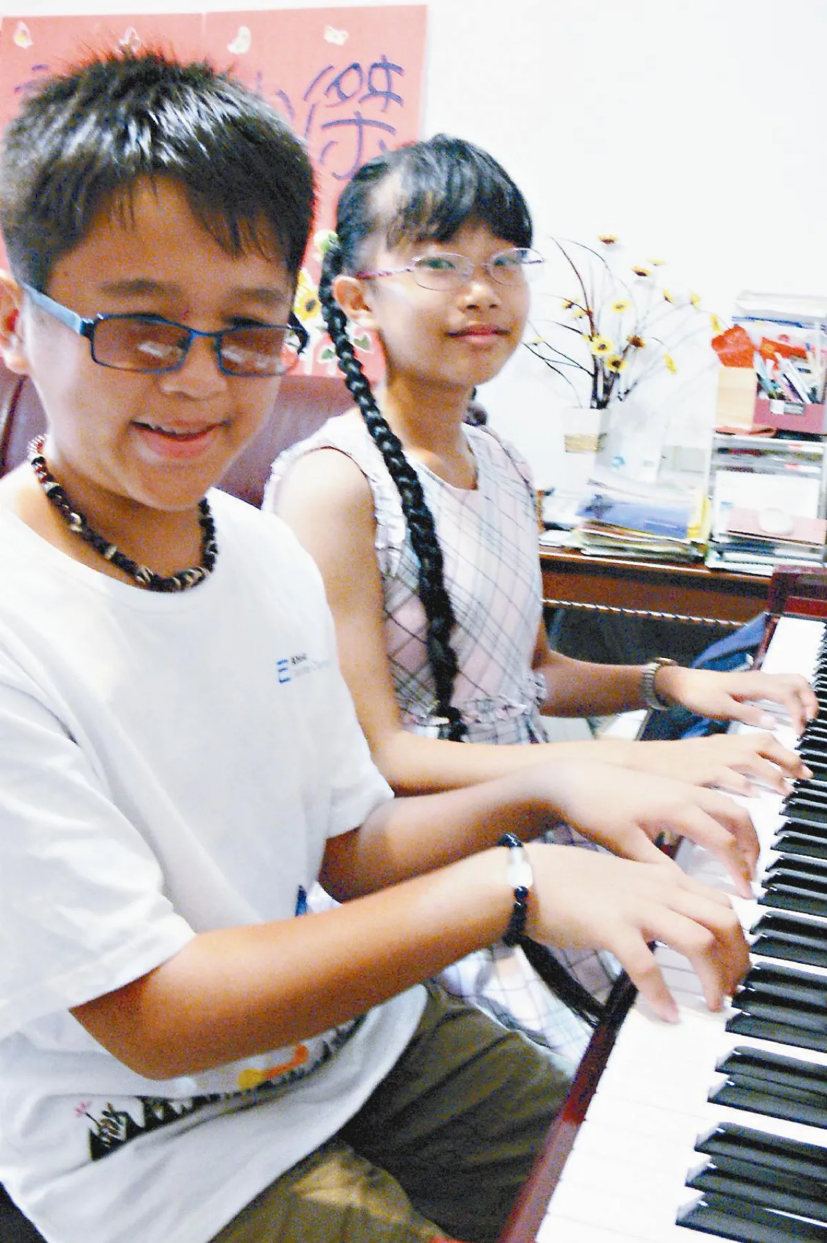 辦音樂會 2全盲生感謝過去
