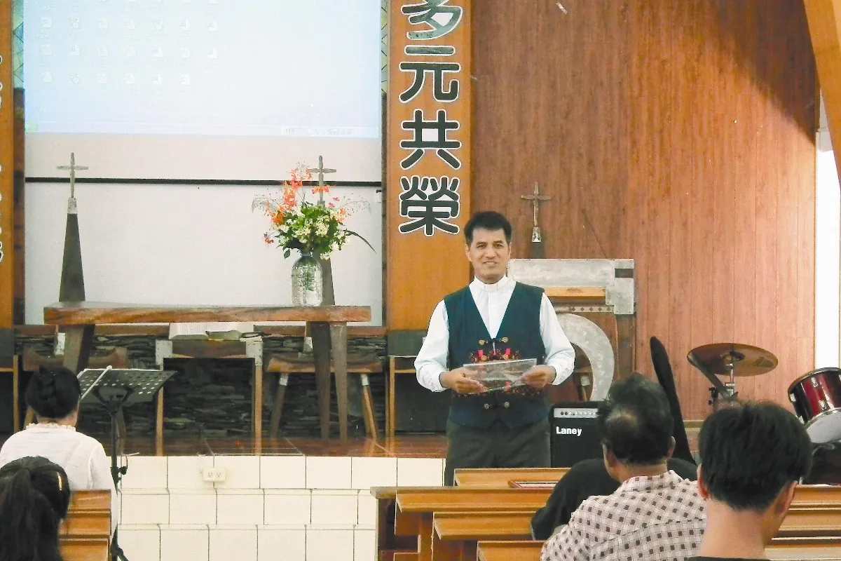 牧師重振部落 被稱活耶穌