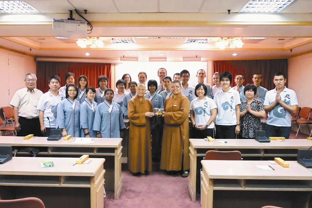 東禪佛教學院參學尋根