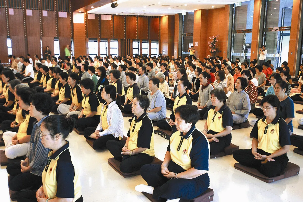 千人禪修 南台別院教生活禪