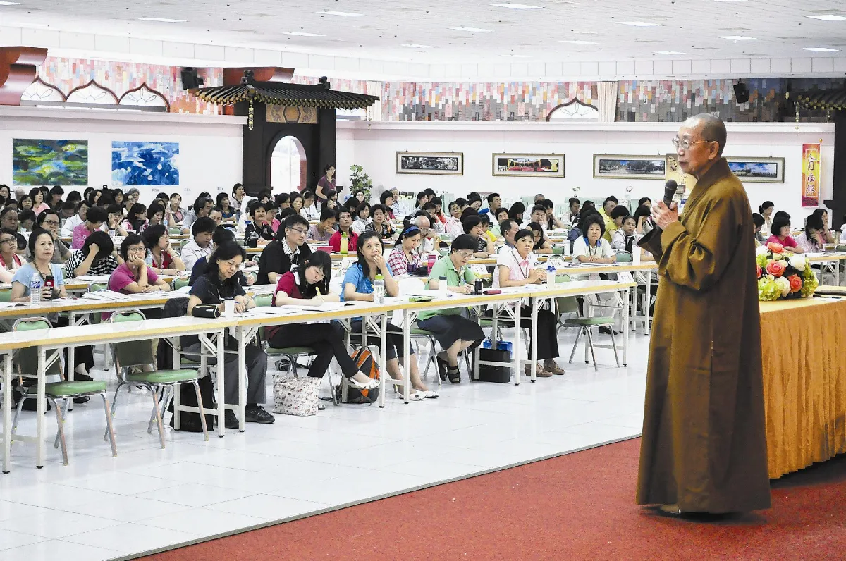 5百教師上佛光山  交流教育經驗