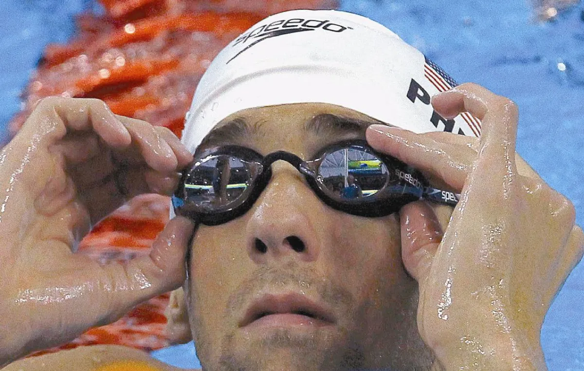 巨星駕到  泳池升溫