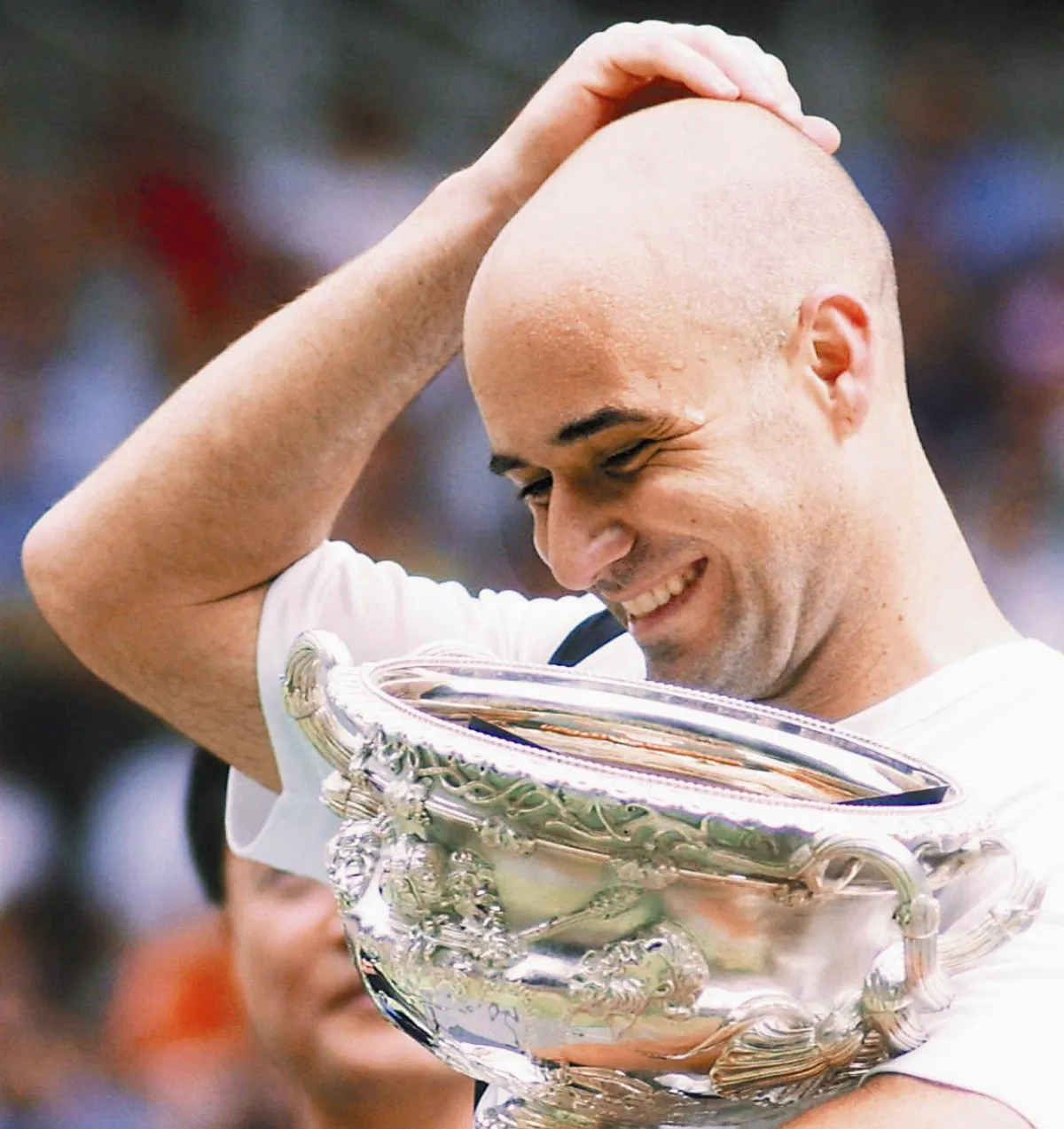 阿格西 頭髮愈少人愈好