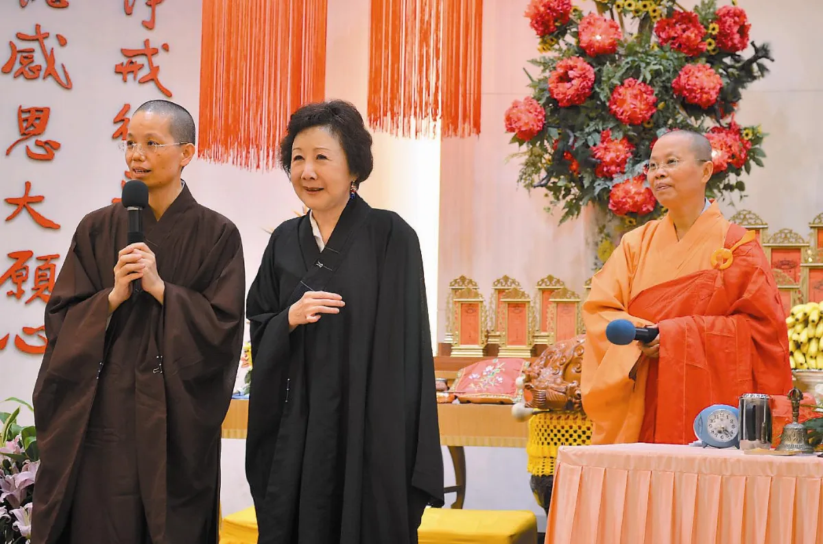 邵曉玲為台中人祈福