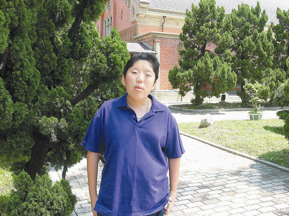 身障生謝東憲 拚上台大法律