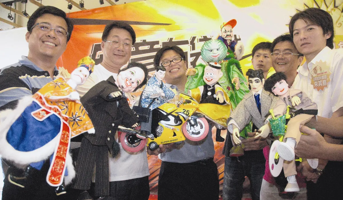 創意布袋戲大車拼 爭10萬元特優獎