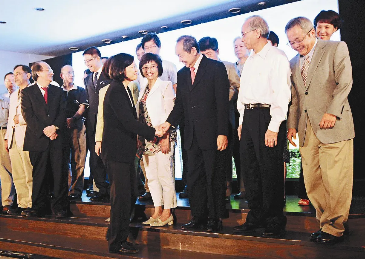 對下一代承諾 蔡提政策藍圖