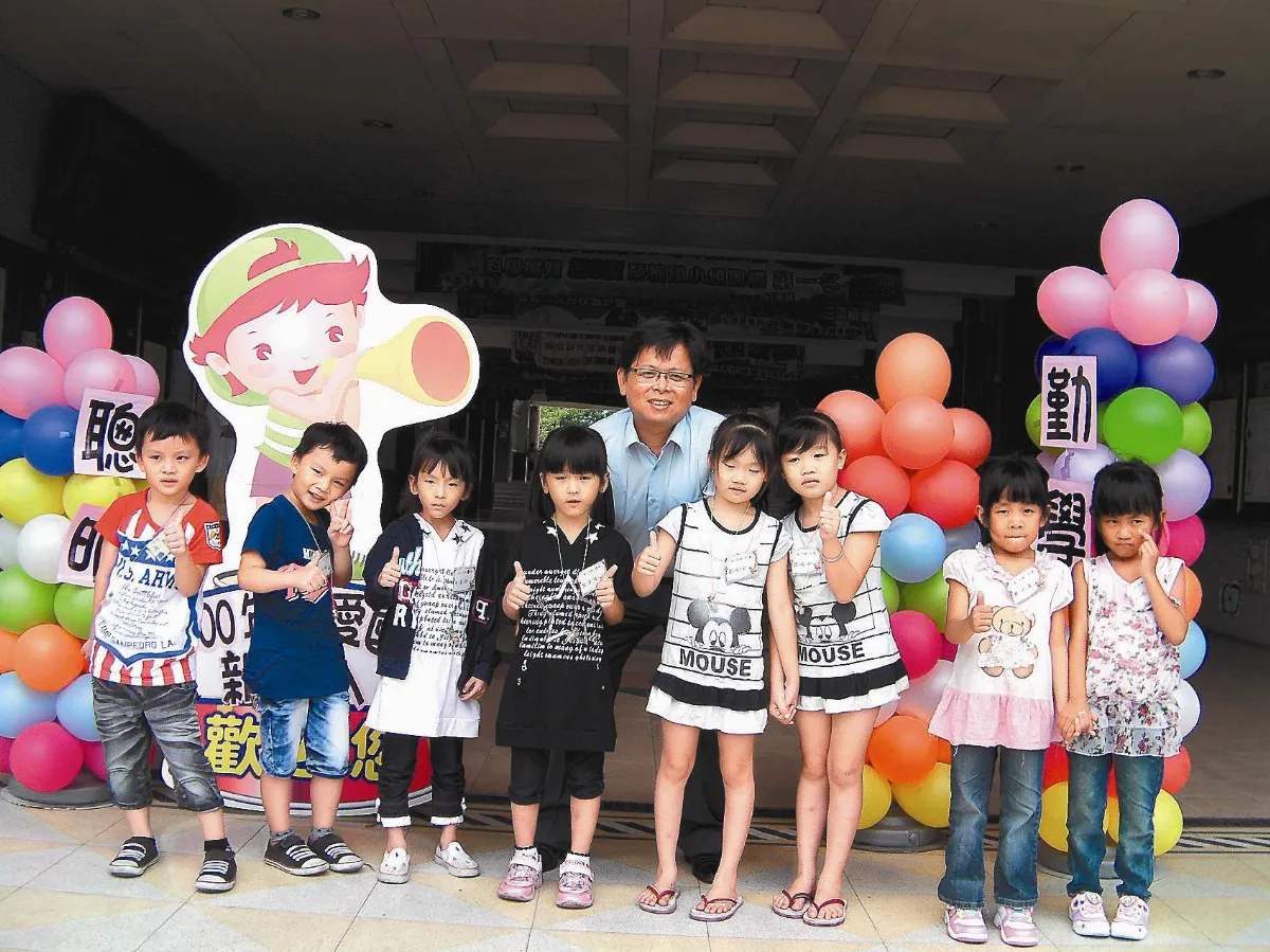 4對雙胞胎同入學 師長難辨