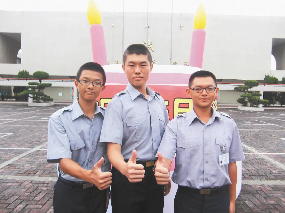 捨棄台清交 3人念警大圓夢