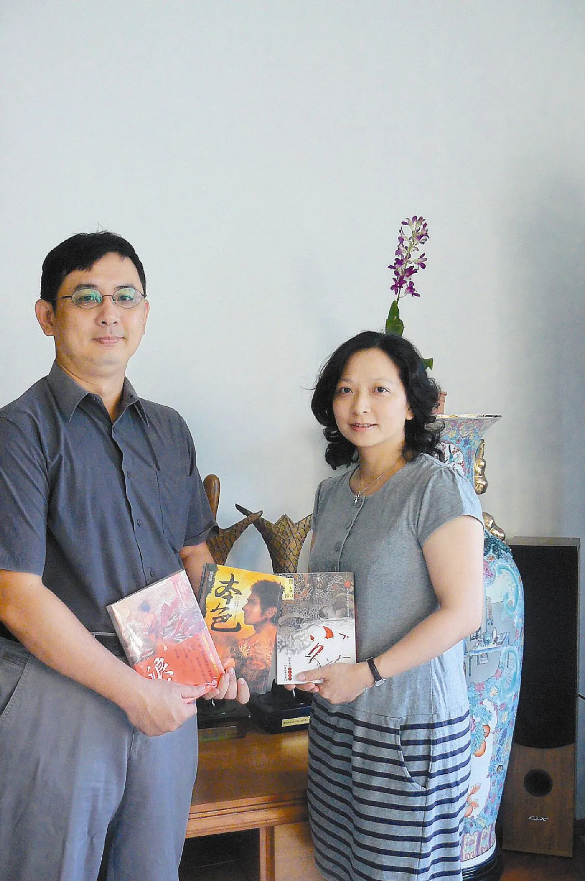兄妹檔教授 不務正業玩出名堂