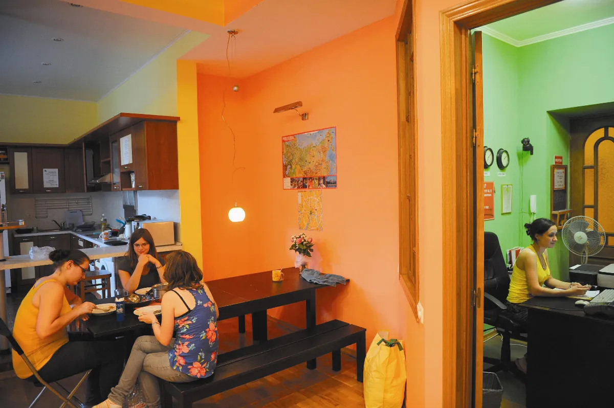 Moscow's booming hostels for budget travelers 遊客精打細算 莫斯科青年旅館蓬勃發展
