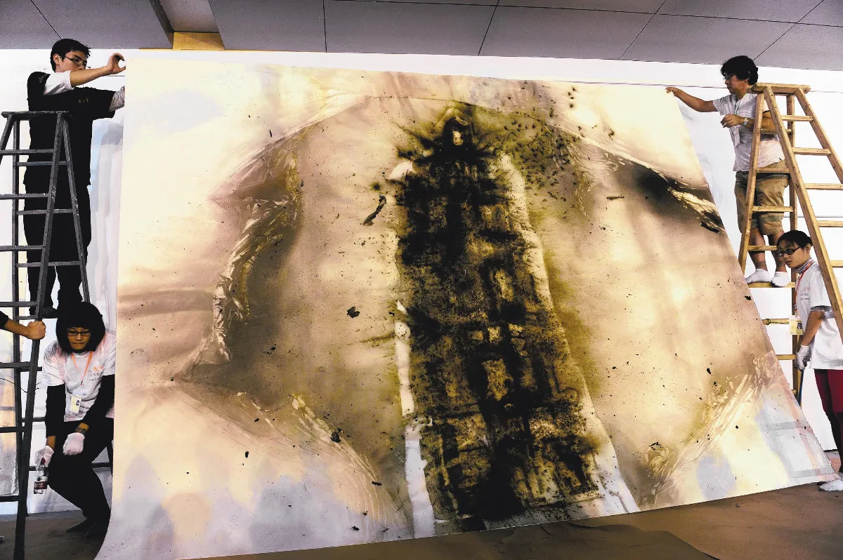 蔡國強 引爆雷峰塔