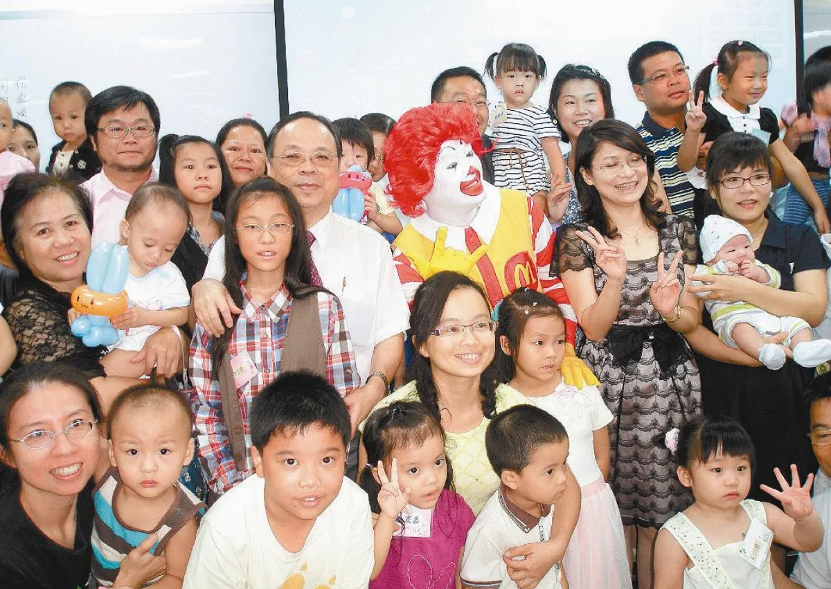 巴掌大早產兒 長大了