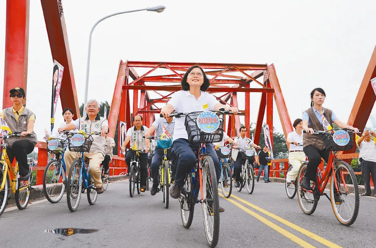 蔡跨越濁水溪 高喊決戰中台灣