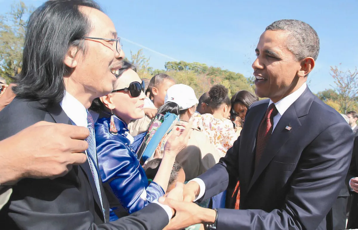 馬丁‧路德‧金雕像  歐巴馬震住了