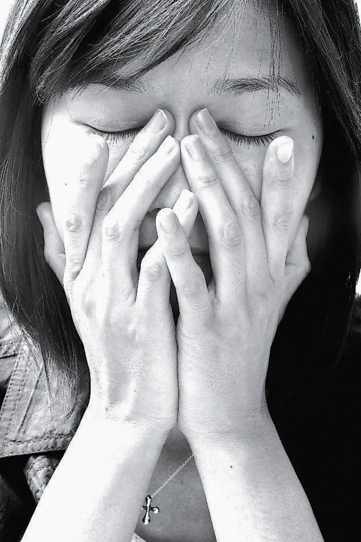 【教育心．教養情】有時候，我們對旁人說了些自認為無心的話，卻讓對方暴跳如雷，用言語反擊，這時，我們不必隨之起舞，反倒可以退一步以同理心看待對方…… 攻擊背後的求救訊號SOS
