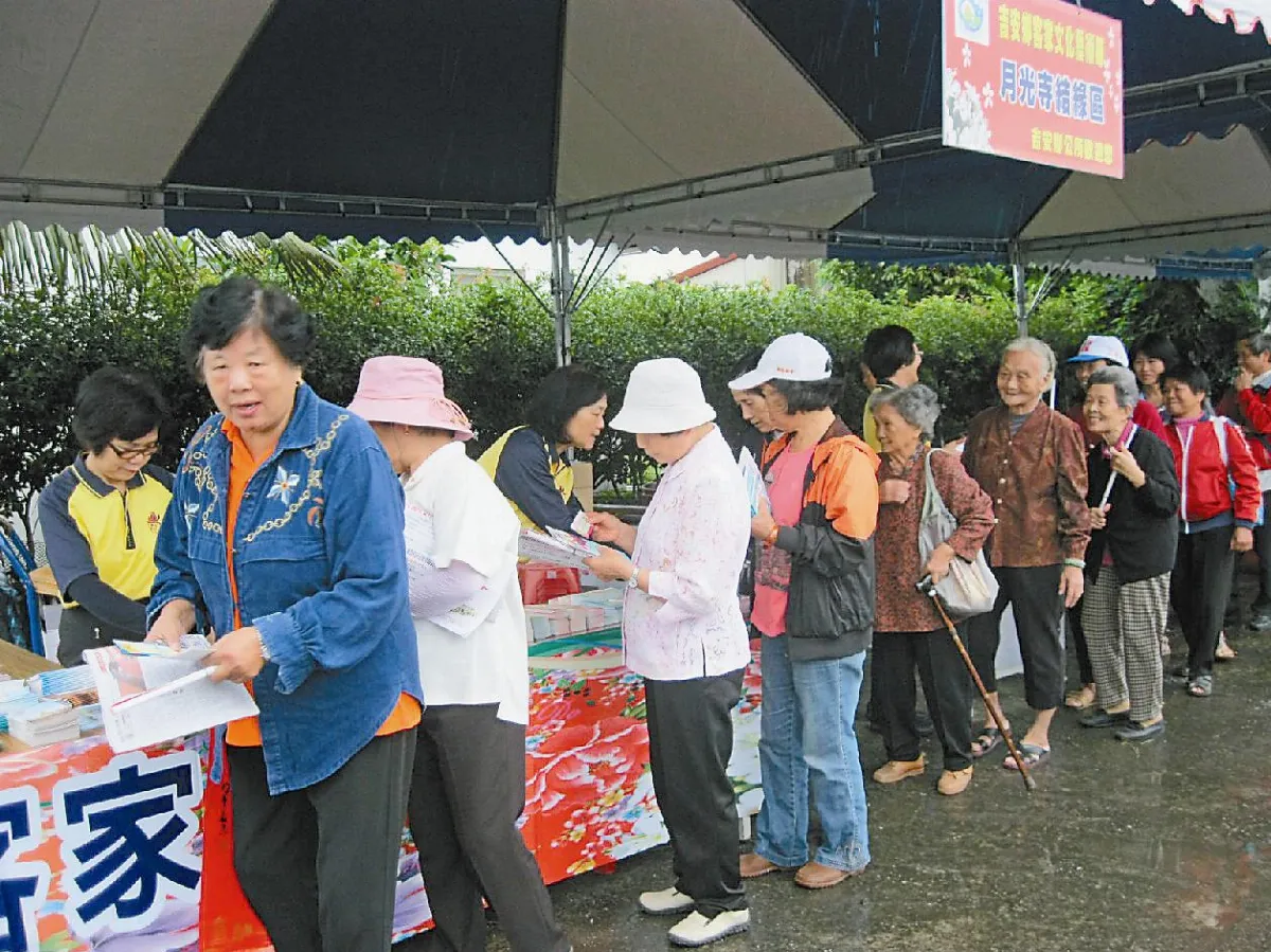 收冬慶豐年 月光寺展示客家文化