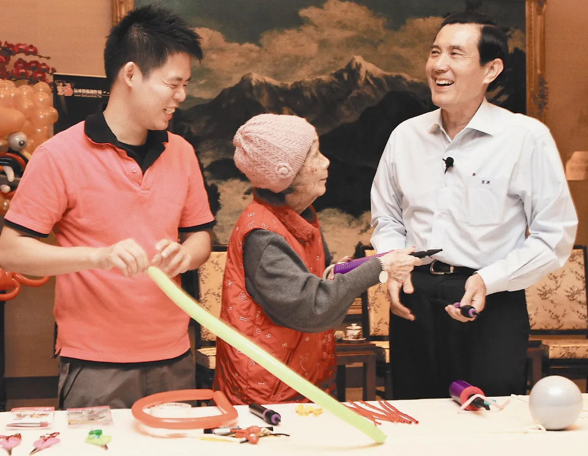 李承澔氣球藝術 馬總統驚嘆
