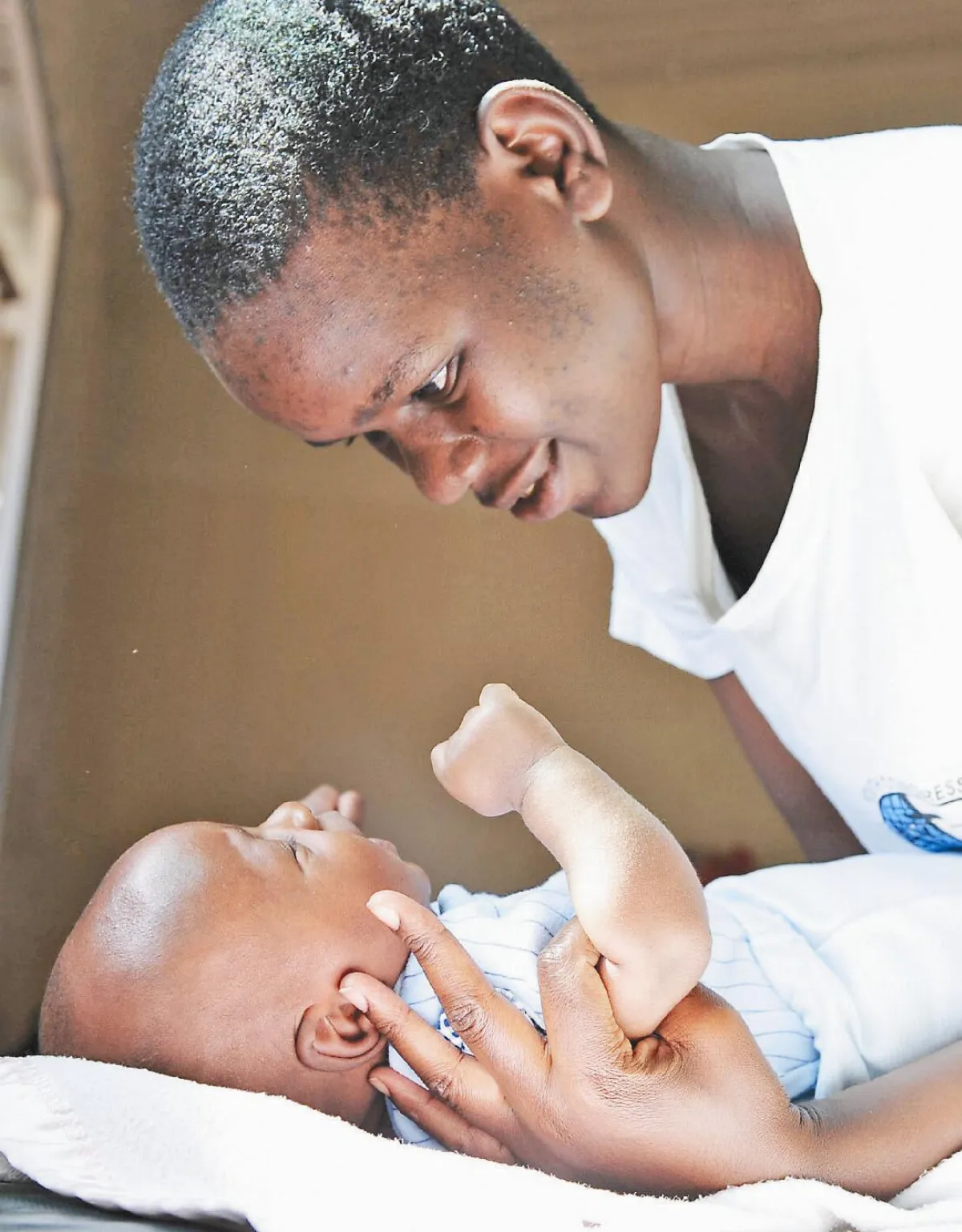 消除愛滋 朝零努力