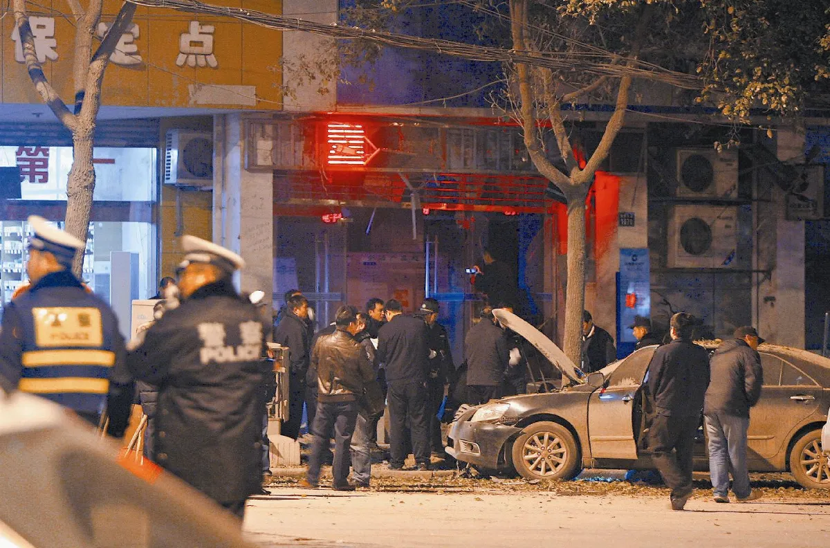 匪炸銀行搶劫 武漢2死12傷