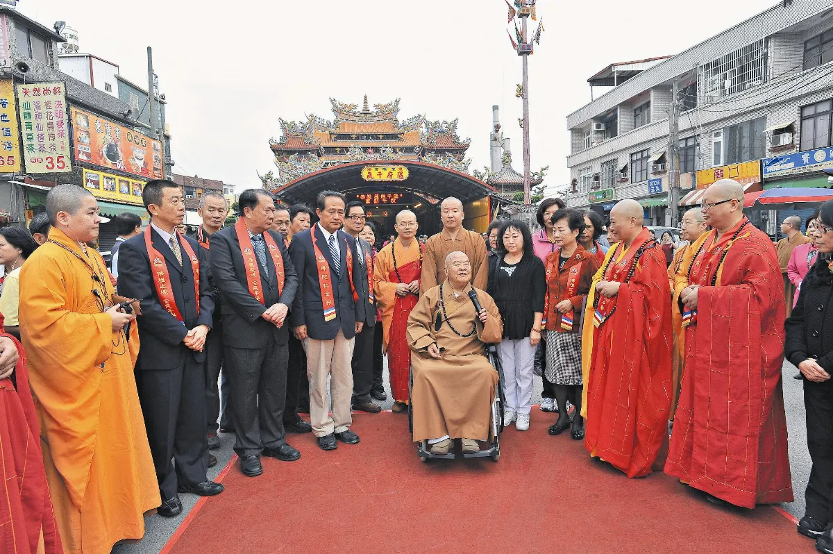 國境之南 佛祖、東港王爺喜相逢