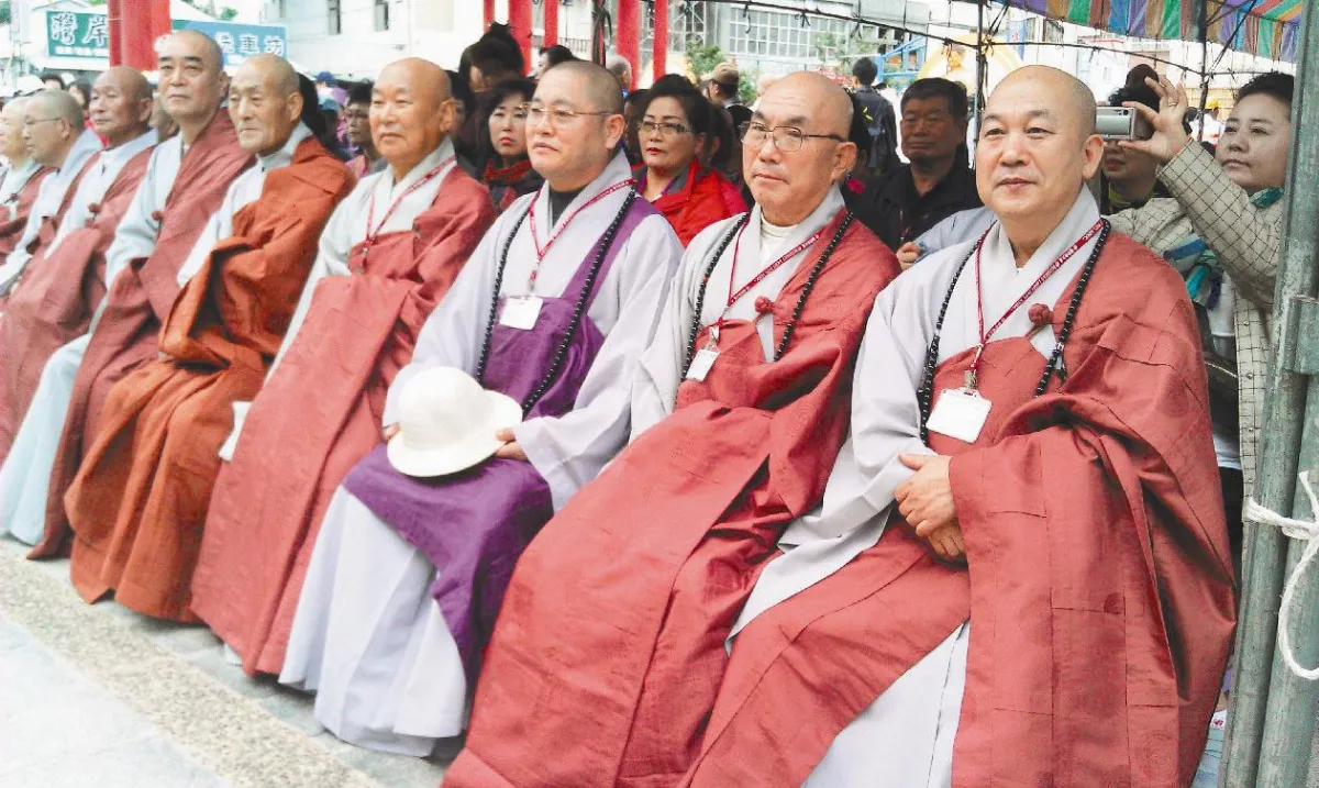 韓國法師 迎接佛陀舍利