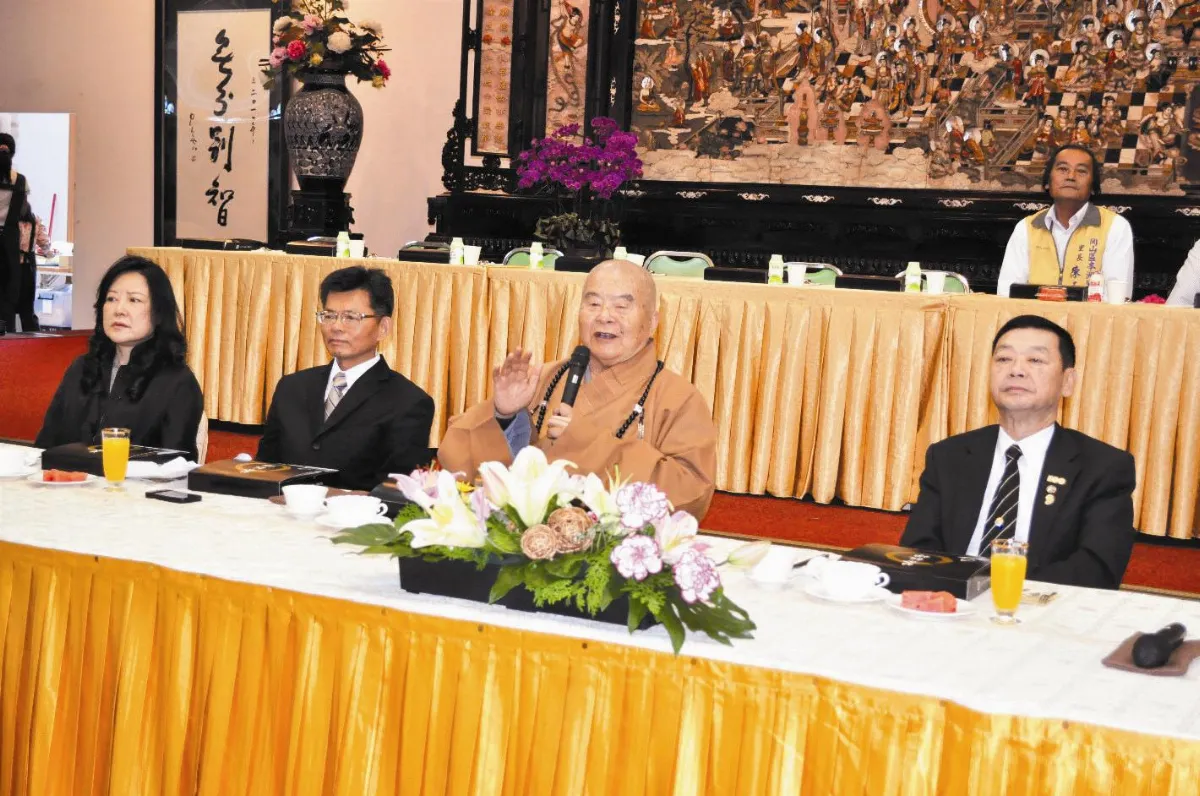 高市里長、民代參訪佛館