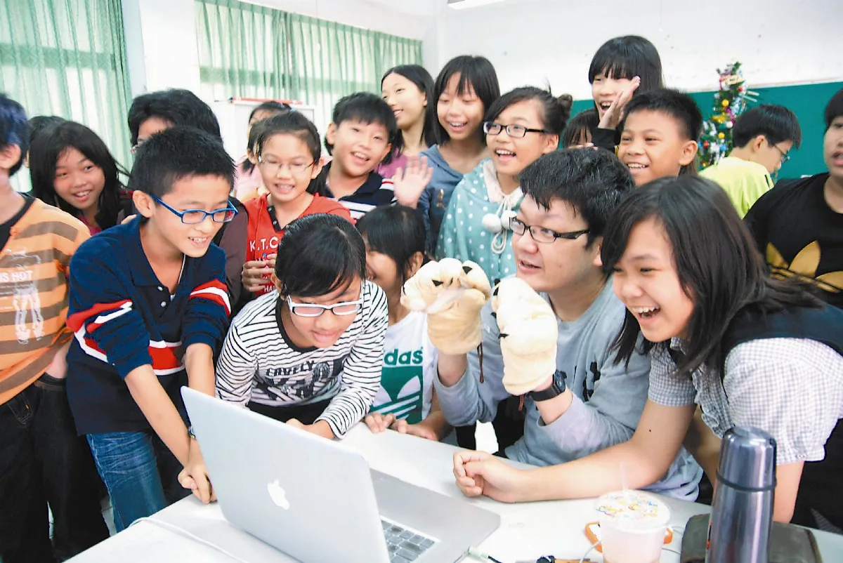 英語視訊賀耶誕 南北小學生相見歡