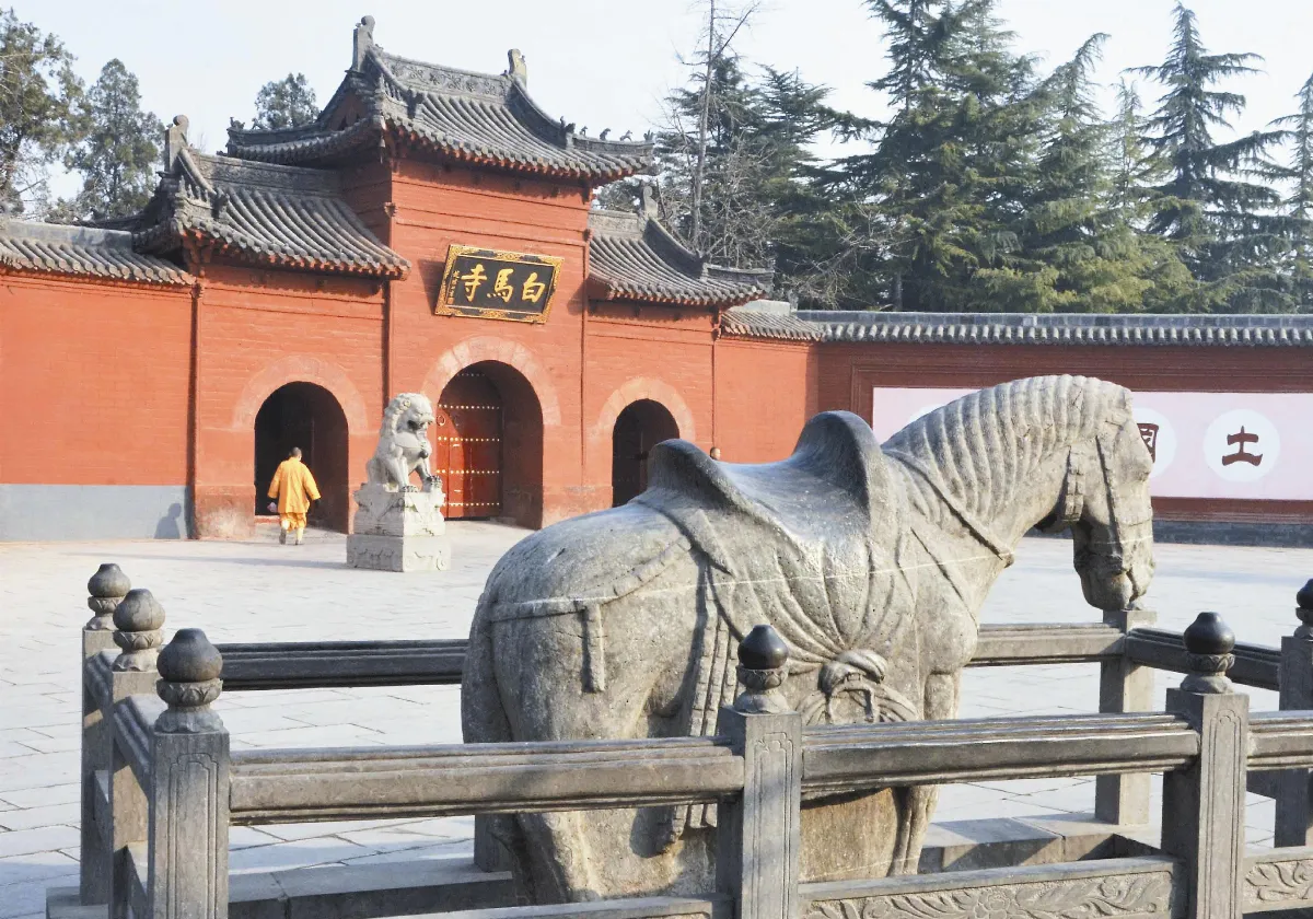 白馬寺打造世界佛殿