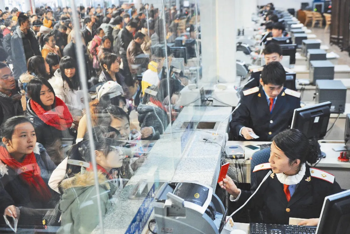 陸春運今開始 鐵路購票迎高峰