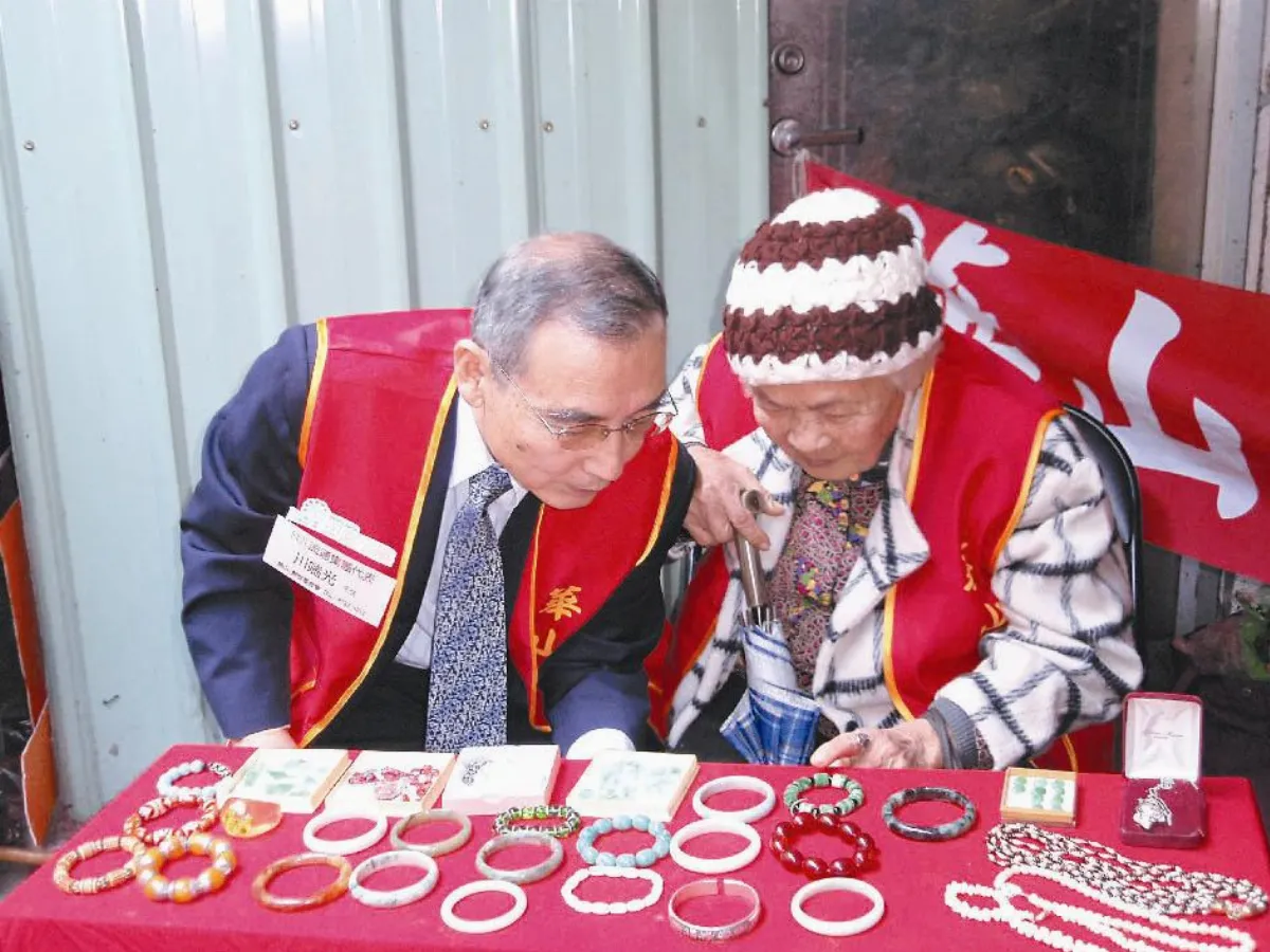捐年菜助獨居長輩 92歲嬤跑第一