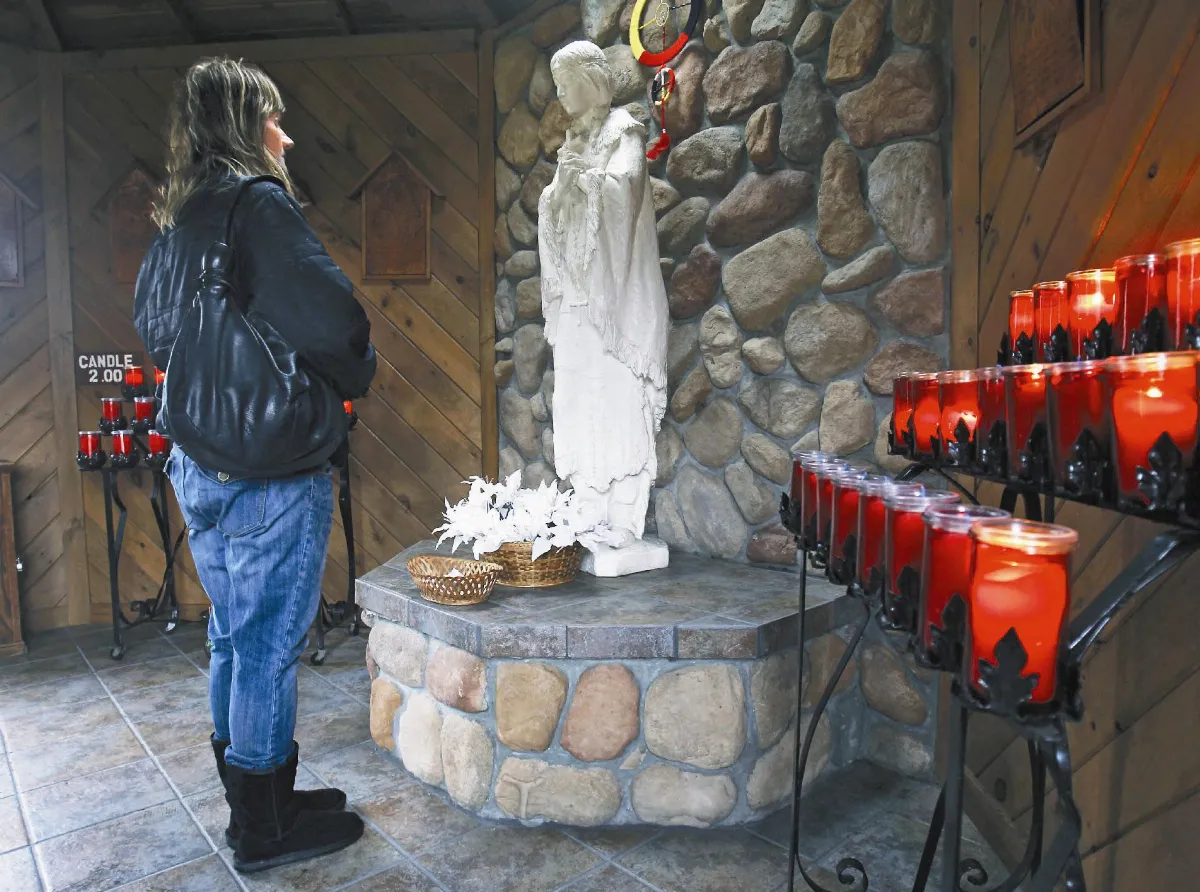 2修女封聖 美將有12位聖人