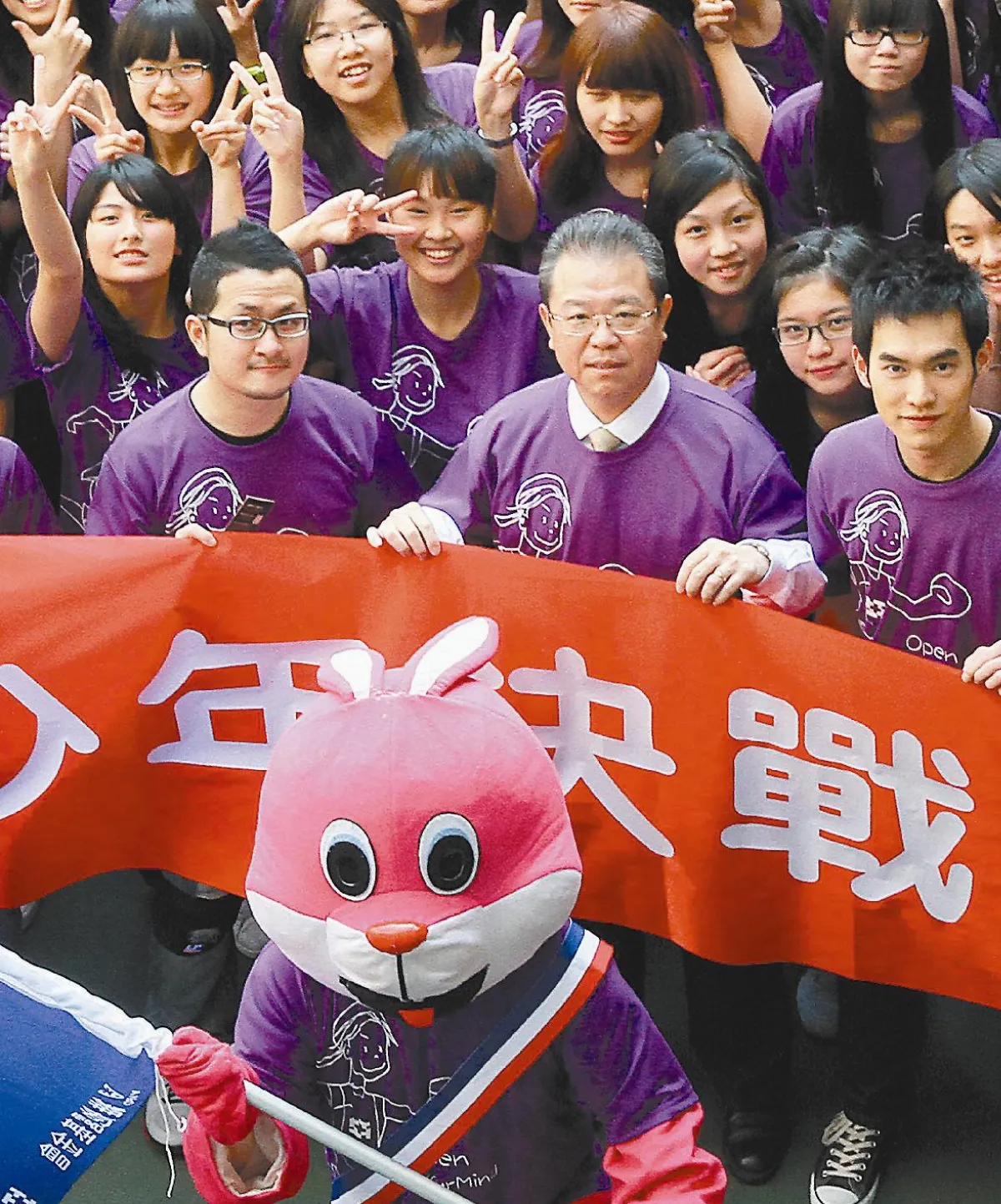 九把刀 鼓勵青少年運動紓壓