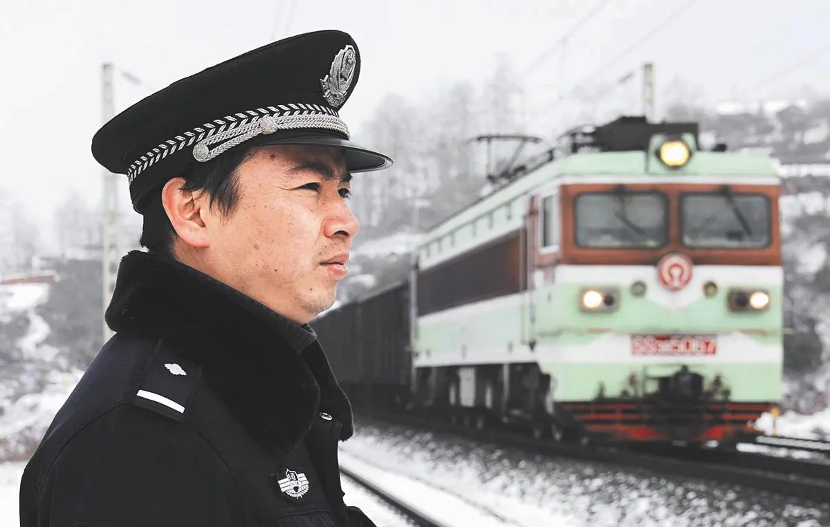 鐵路守護神 車站為家