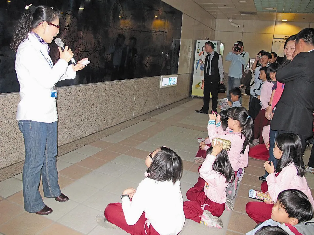 樟湖國小畢旅 免費搭高鐵