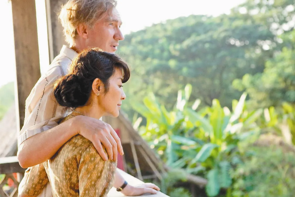 楊紫瓊飾翁山蘇姬 苦練緬甸話