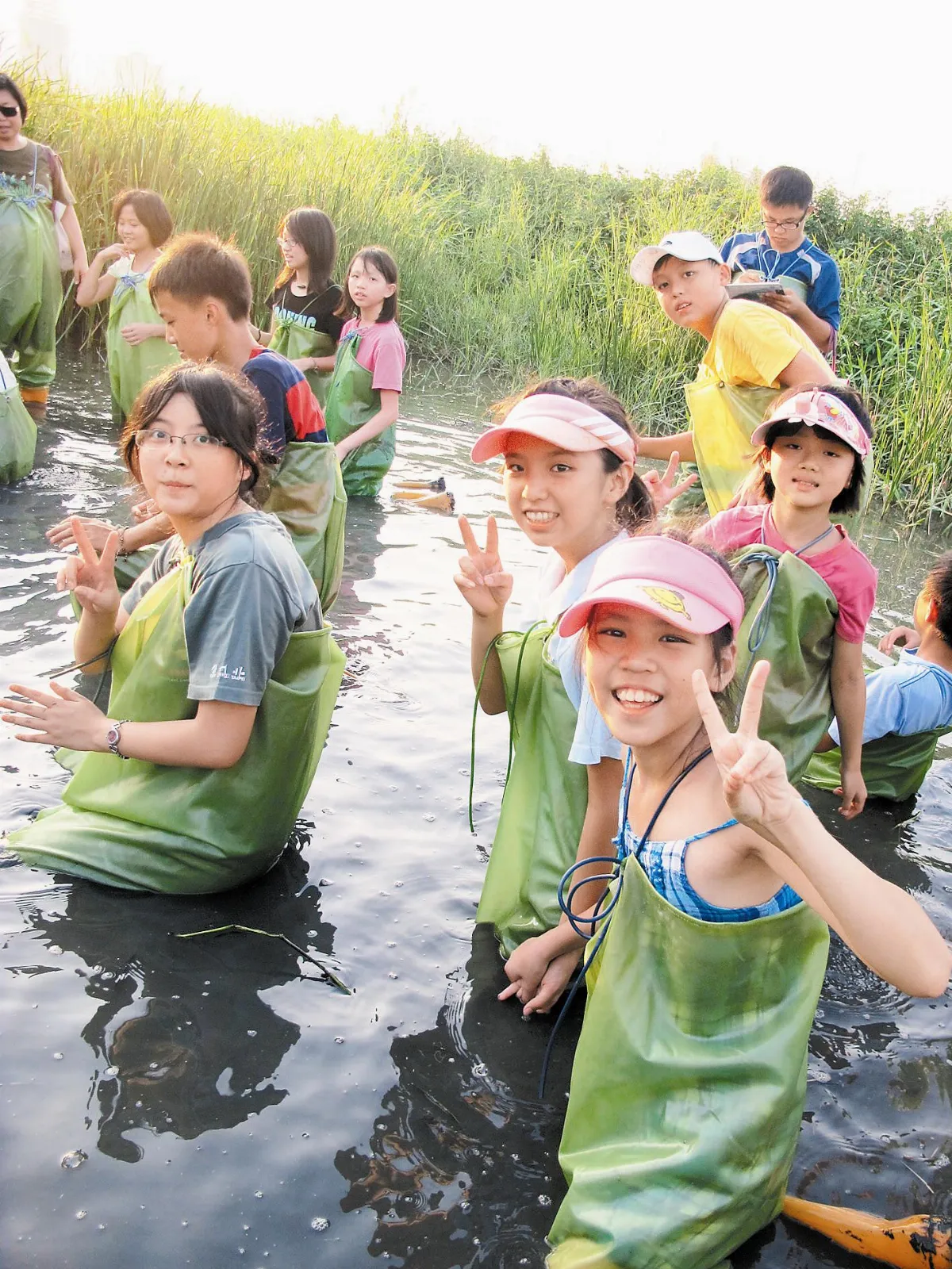 救國團推責任旅遊旅行兼作公益