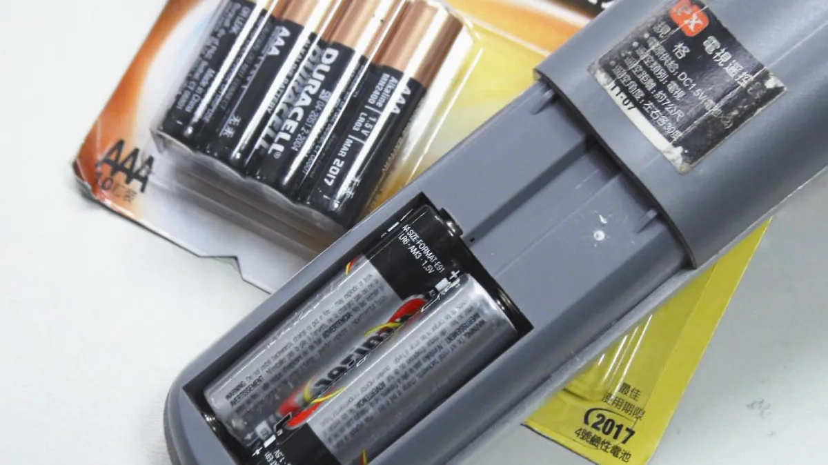 換一般電池 血壓計沒壞濫用鹼性電池 恐燒掉小電器