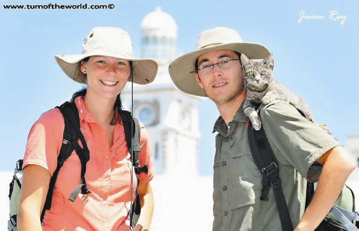 貓背包客 遊歷13國